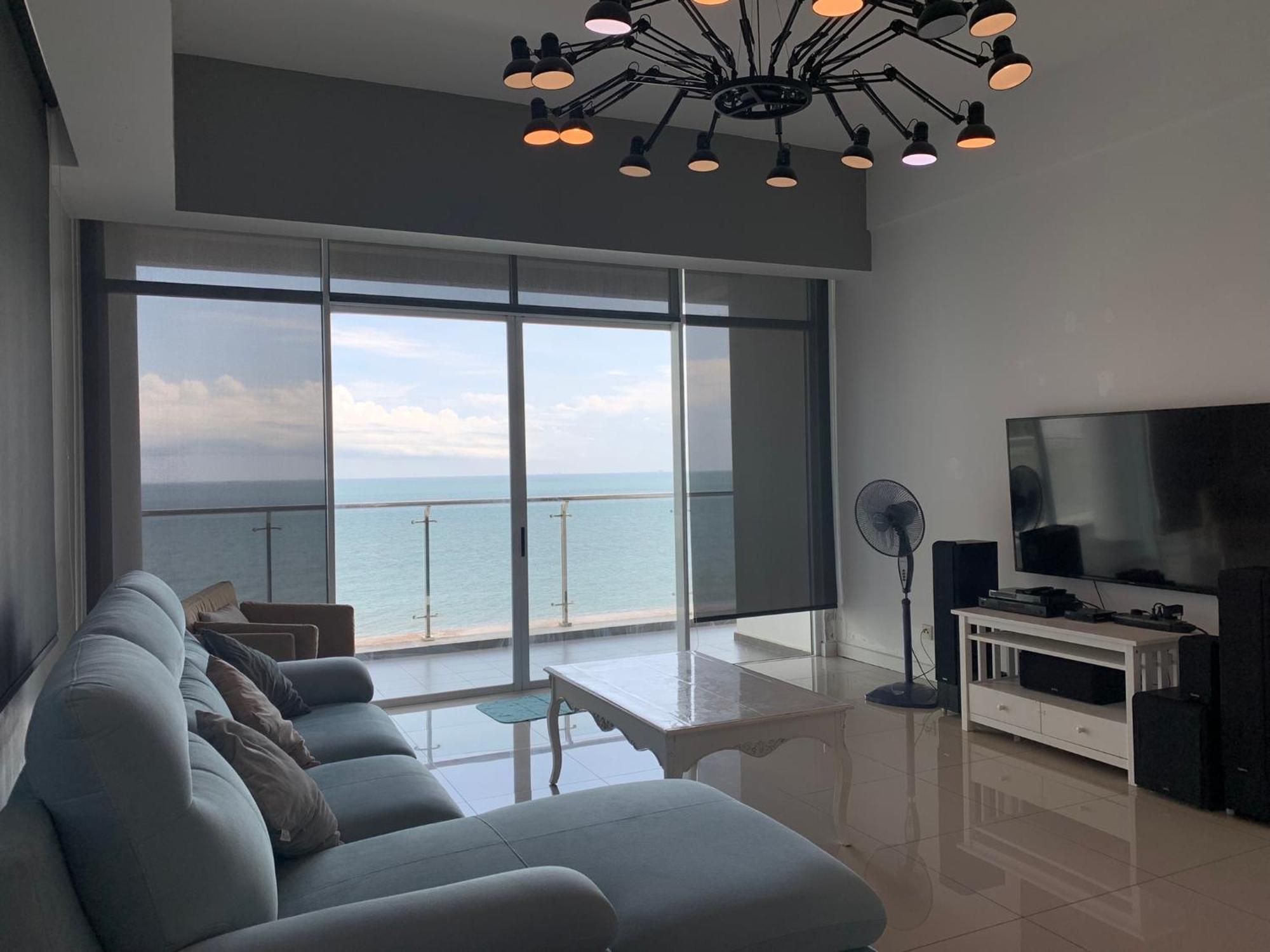 Bay Resort Condominium, 7, Beach-Front Sea View, 6-8 Pax Miri Kültér fotó